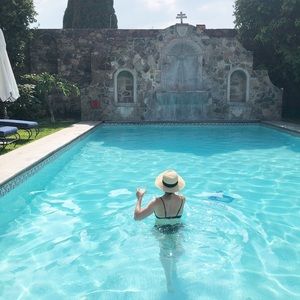 Meet your Posher, M.